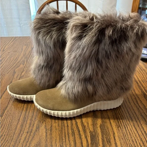NWOT women’s Johnston & Murphy Real Brisa Shearling Lamb fur boots size 8 - Picture 4 of 7